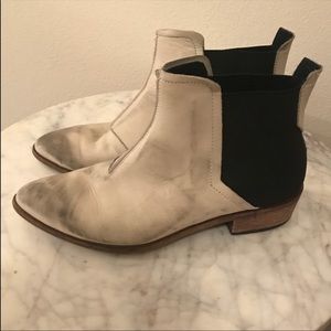 Free people dark horse boots size 40 white leather